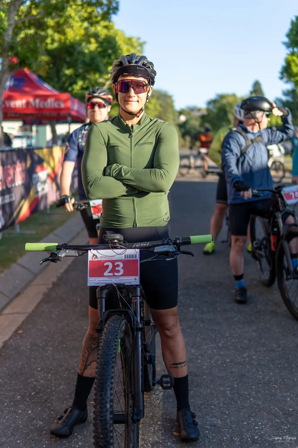 Christilee Jansen at the start of a mountain-bike race